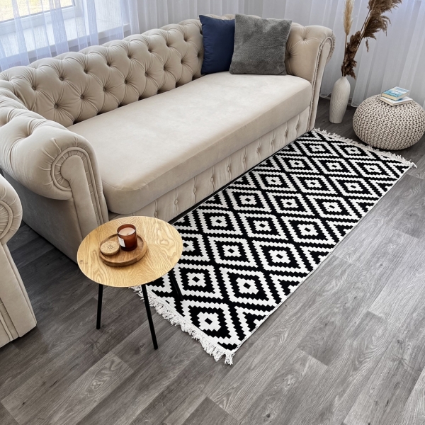 Килимова доріжка 80х200 "White and Black"